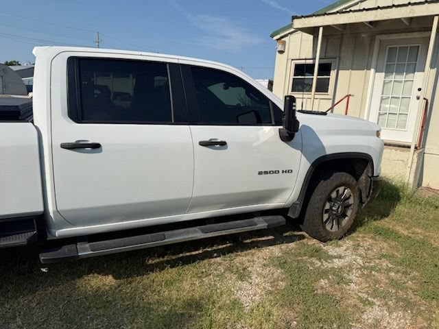 Used 2024 Chevrolet Silverado 2500 Custom w/ Custom Value Package AWD/4WD image 3
