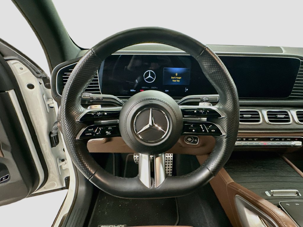 Used 2024 Mercedes-Benz GLS 450 4MATIC image 12