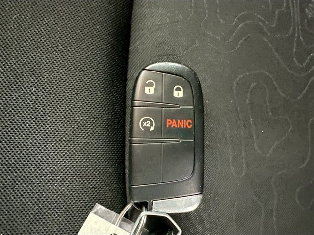 Used 2023 Jeep Renegade Trailhawk image 17