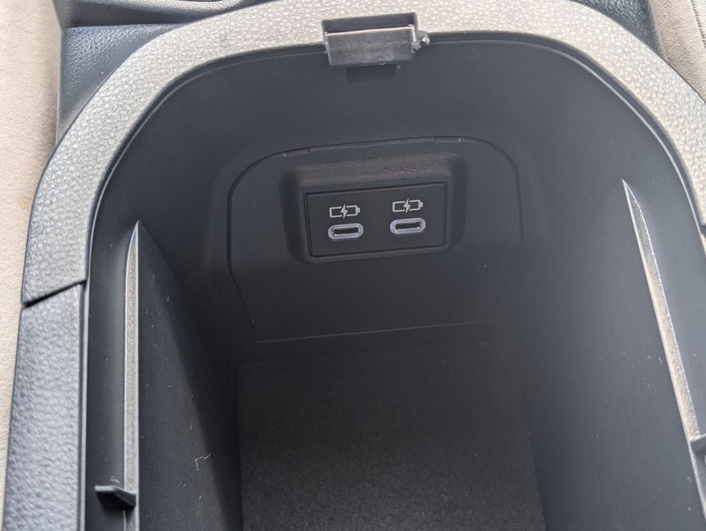 Certified 2025 Toyota RAV4 XLE AWD/4WD image 26