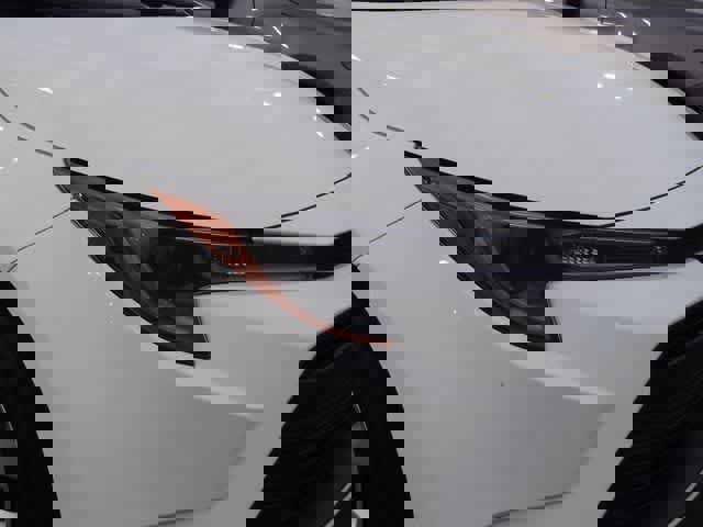 Used 2024 Toyota Corolla LE image 20