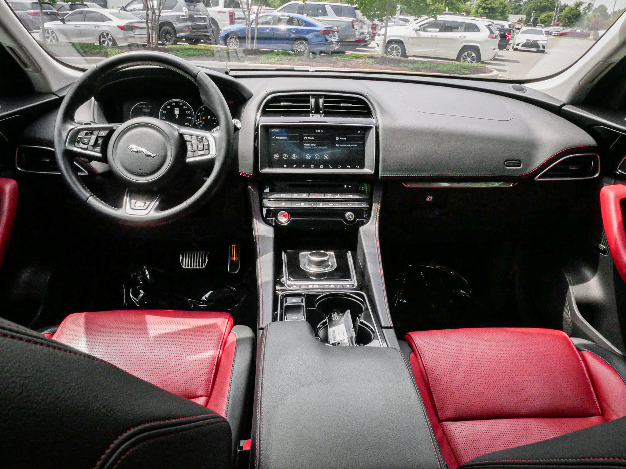 Used 2017 Jaguar F-PACE R-Sport AWD/4WD image 29