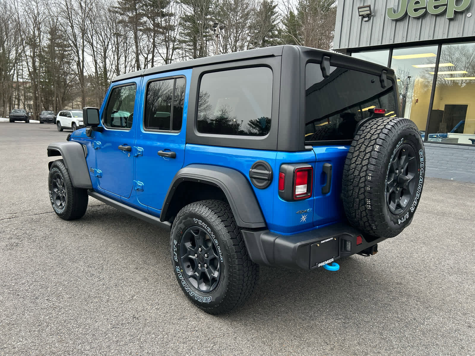 Certified 2023 Jeep Wrangler Unlimited w/ Cold Weather Group image 8