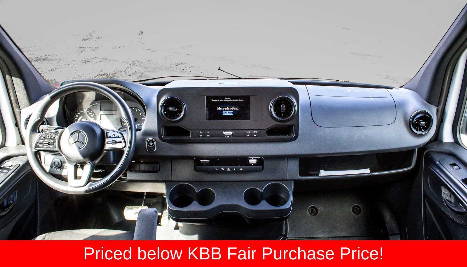 Used 2019 Mercedes-Benz Sprinter 144 w/ Driver Convenience Package image 12