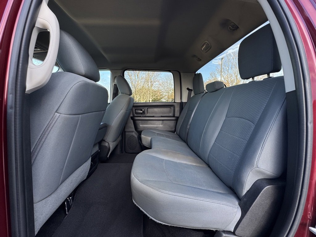 Used 2016 RAM 2500 Tradesman w/ Chrome Appearance Group image 18