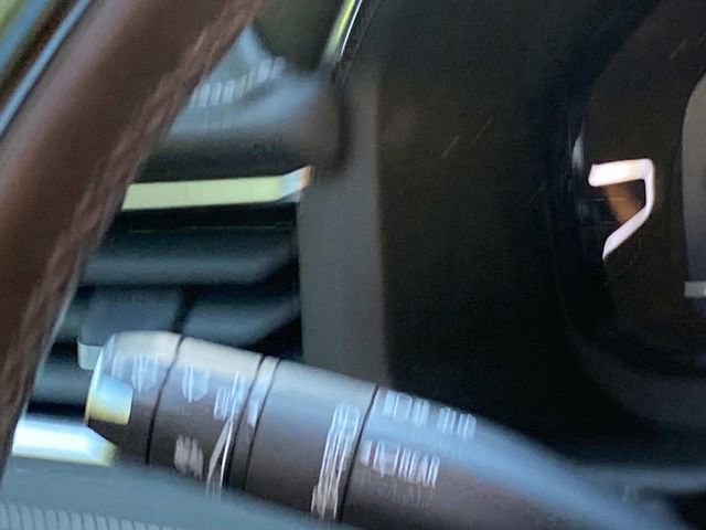 Used 2023 GMC Yukon Denali Ultimate image 24