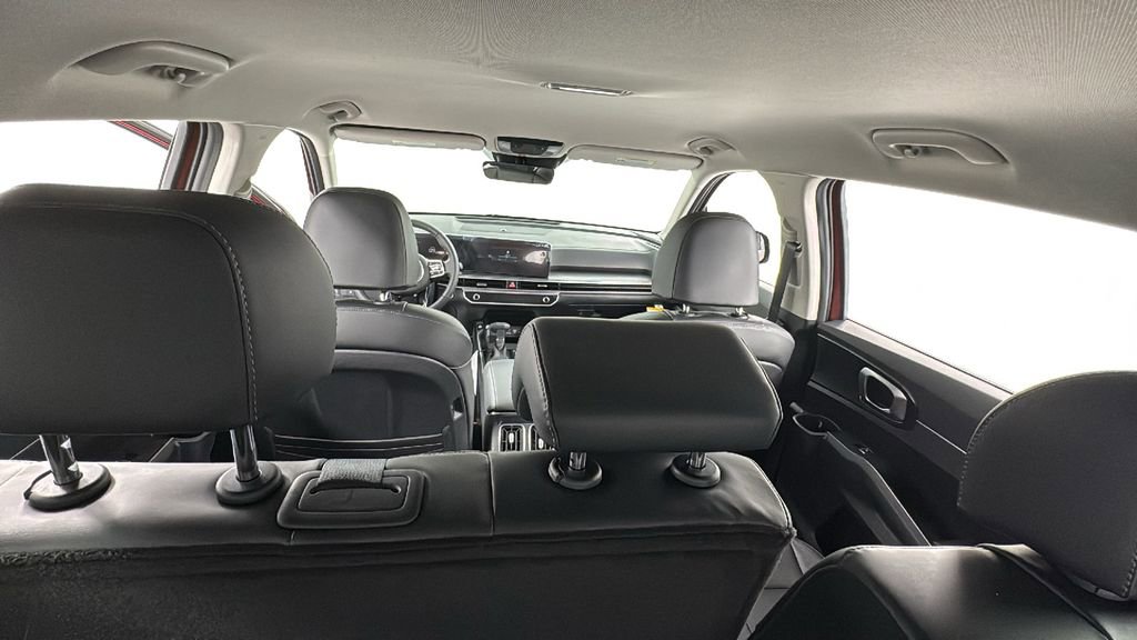 New 2025 Kia Sorento S image 18