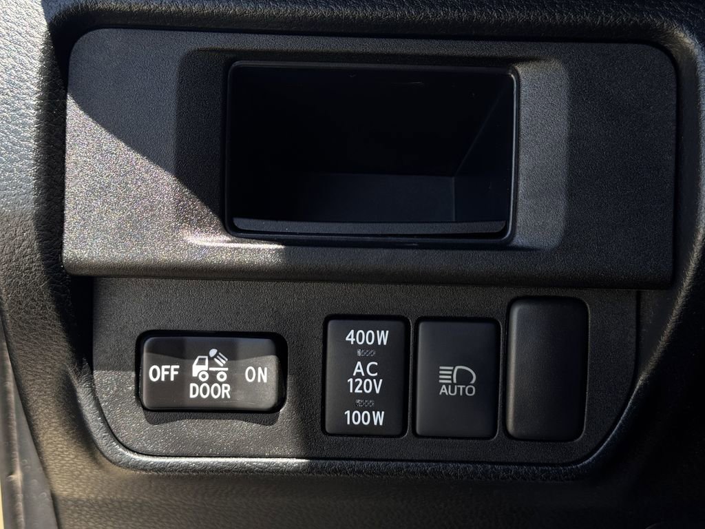 Used 2019 Toyota Tacoma TRD Off-Road image 23
