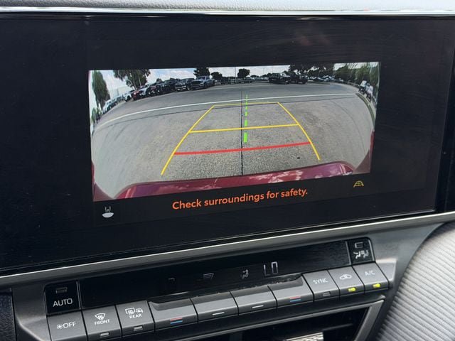 Used 2025 Toyota Camry SE w/ Multimedia Upgrade Package FWD image 17