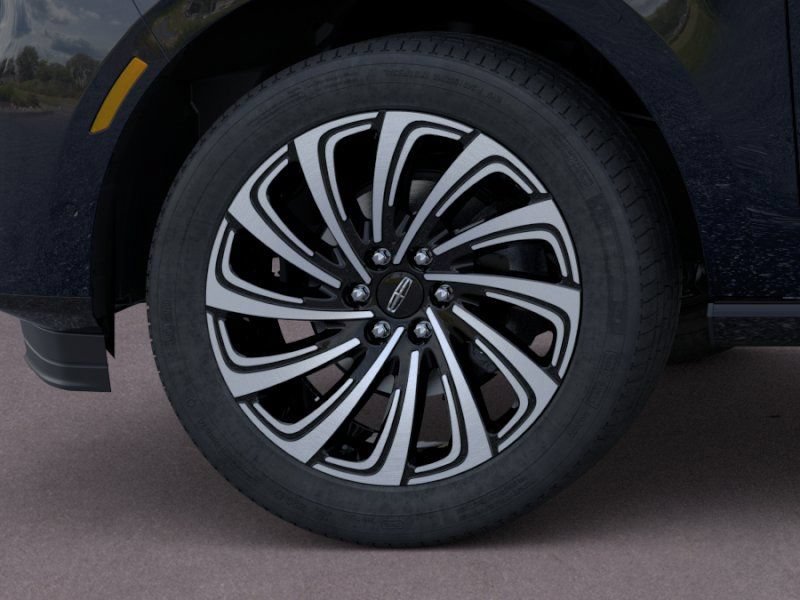 New 2026 Lincoln Navigator Black Label AWD/4WD image 40