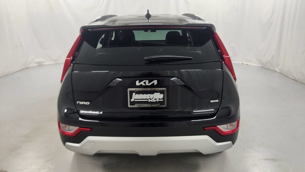 New 2026 Kia Niro LX FWD image 4