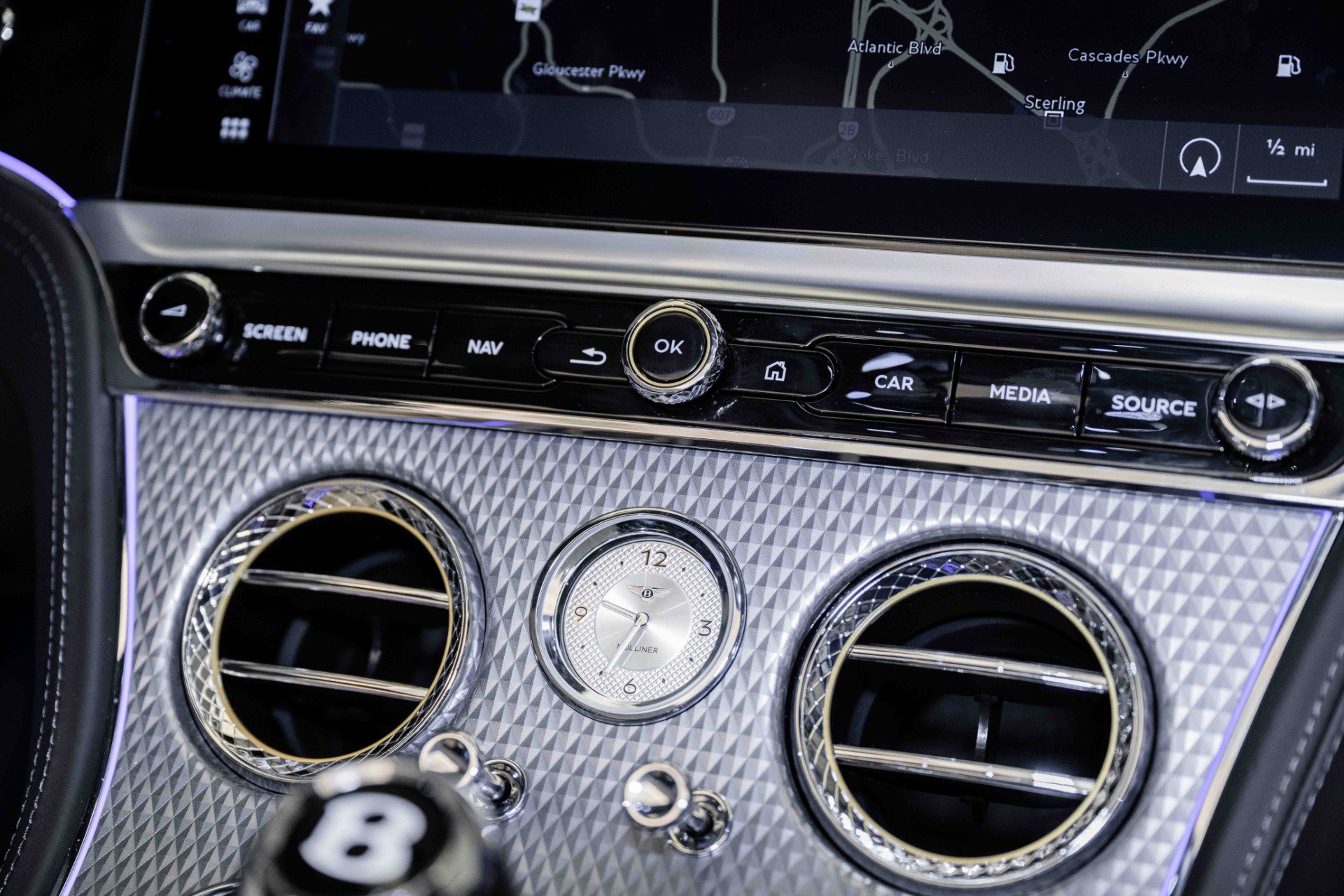 Used 2024 Bentley Continental GT Mulliner image 31