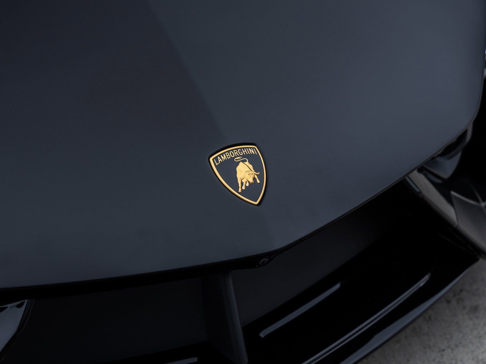 Used 2024 Lamborghini Revuelto image 22
