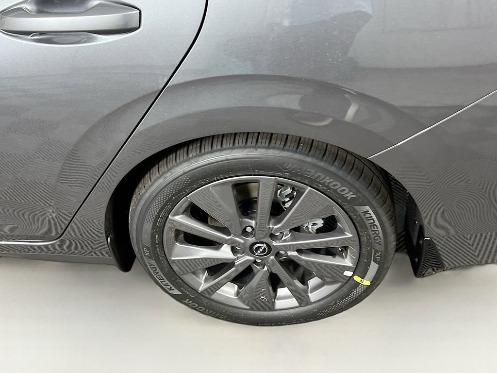 New 2026 Nissan Sentra SL FWD image 27