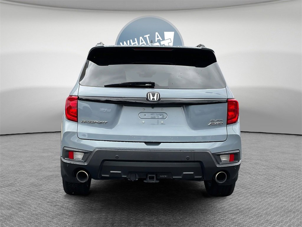 Used 2023 Honda Passport Elite image 4