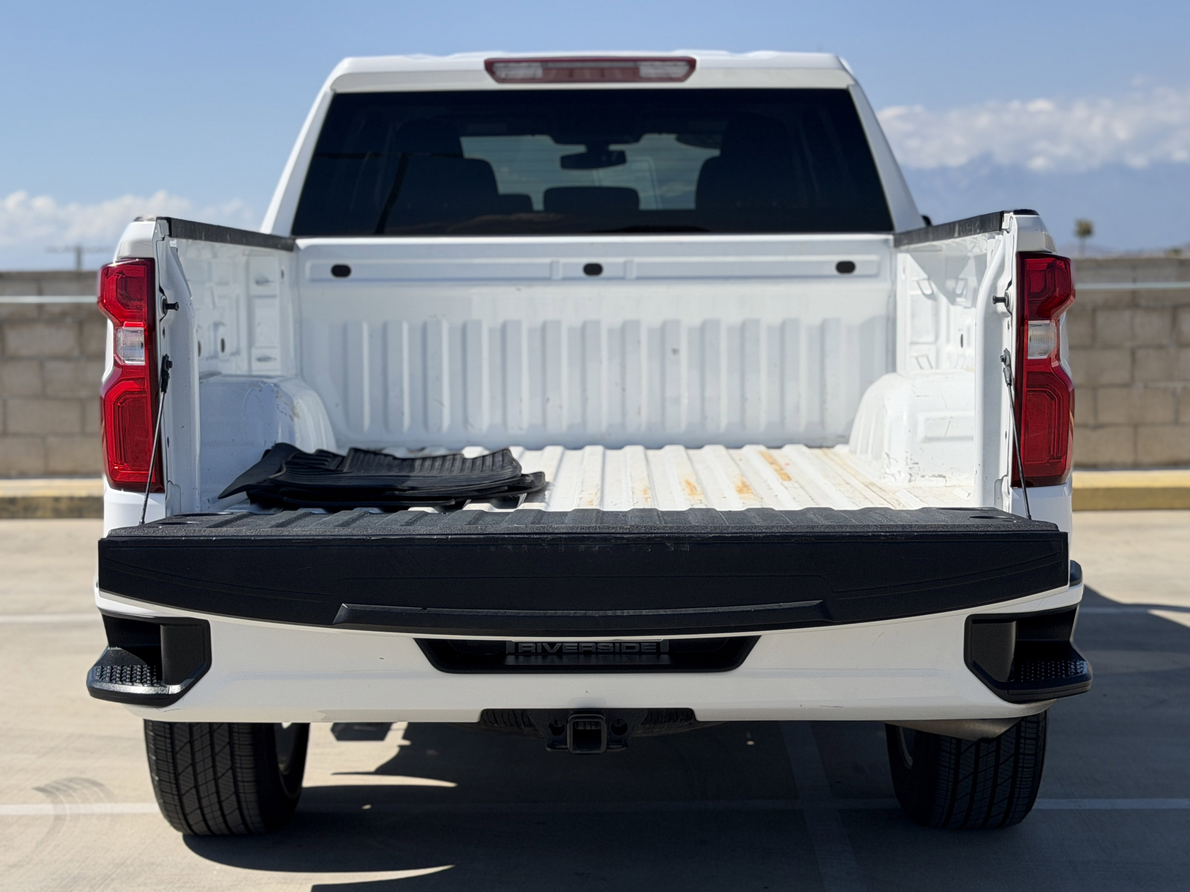 Used 2021 Chevrolet Silverado 1500 Custom RWD image 13