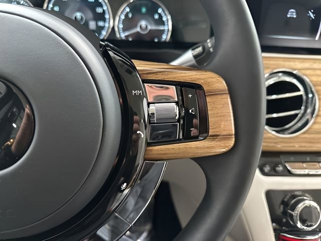 Used 2023 Rolls-Royce Ghost image 20