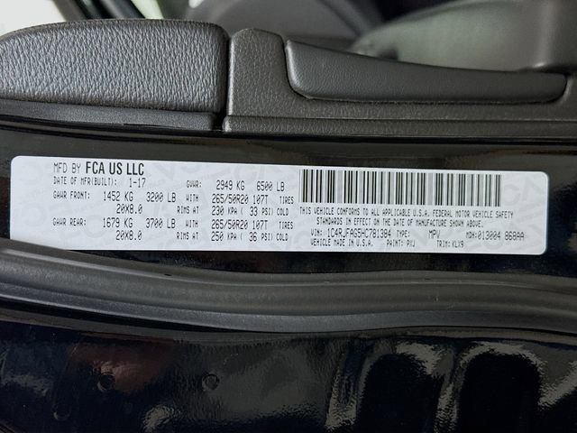 Used 2017 Jeep Grand Cherokee Altitude image 30