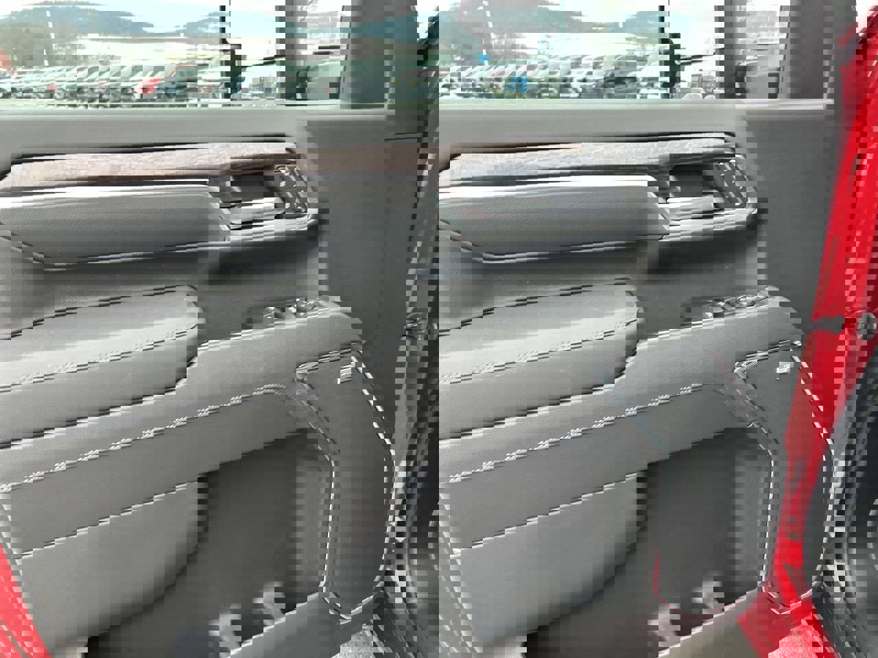 New 2026 Chevrolet Silverado 3500 LTZ w/ LTZ Premium Package image 19