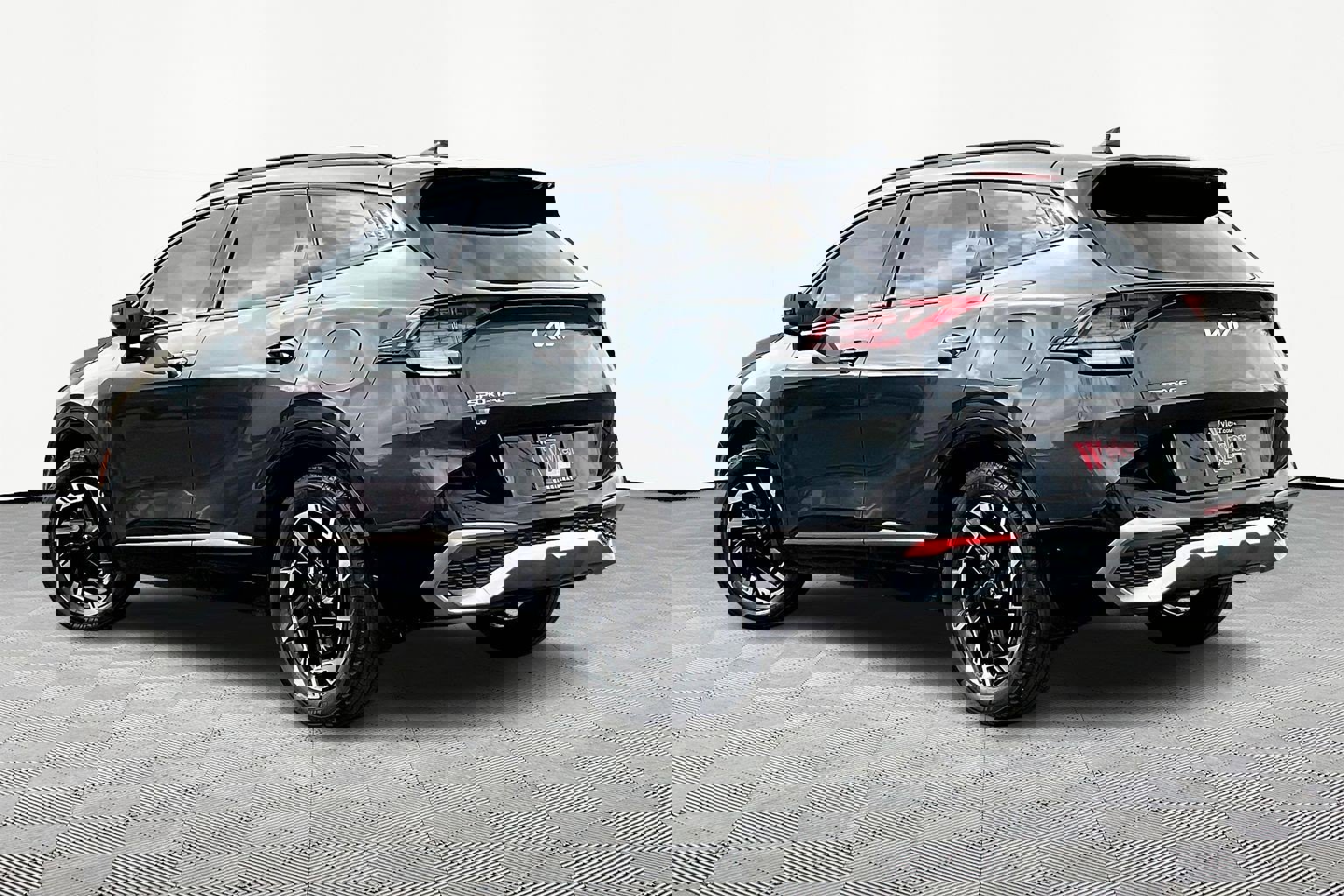 Used 2023 Kia Sportage SX image 4