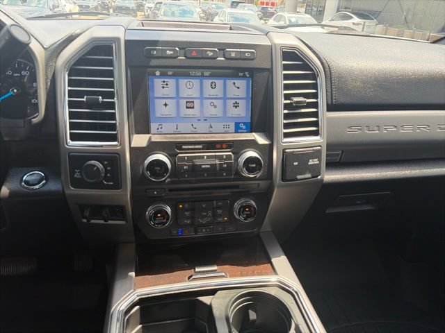 Used 2017 Ford F250 Platinum w/ Platinum Ultimate Package AWD/4WD image 22