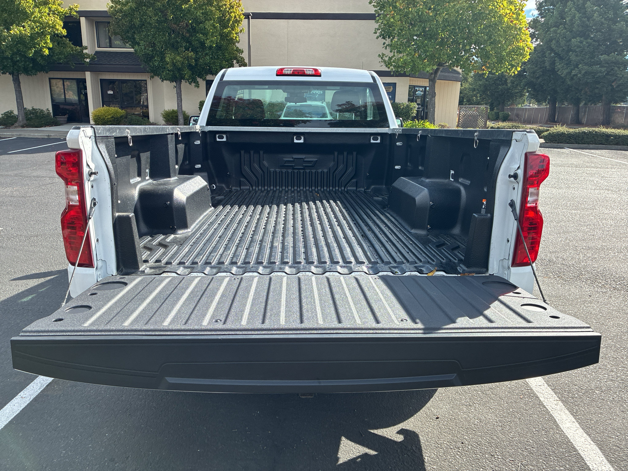 Used 2025 Chevrolet Silverado 1500 W/T RWD image 11