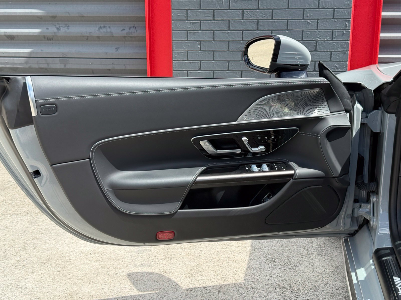Used 2020 Porsche Taycan 4S AWD/4WD image 23