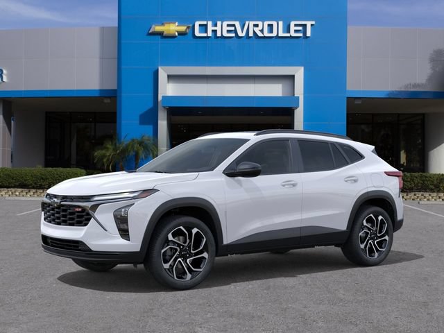 New 2026 Chevrolet Trax RS w/ Sunroof Package FWD image 2