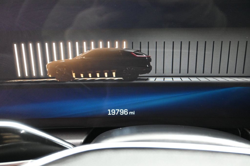 Used 2024 Cadillac Lyriq Tech RWD image 20