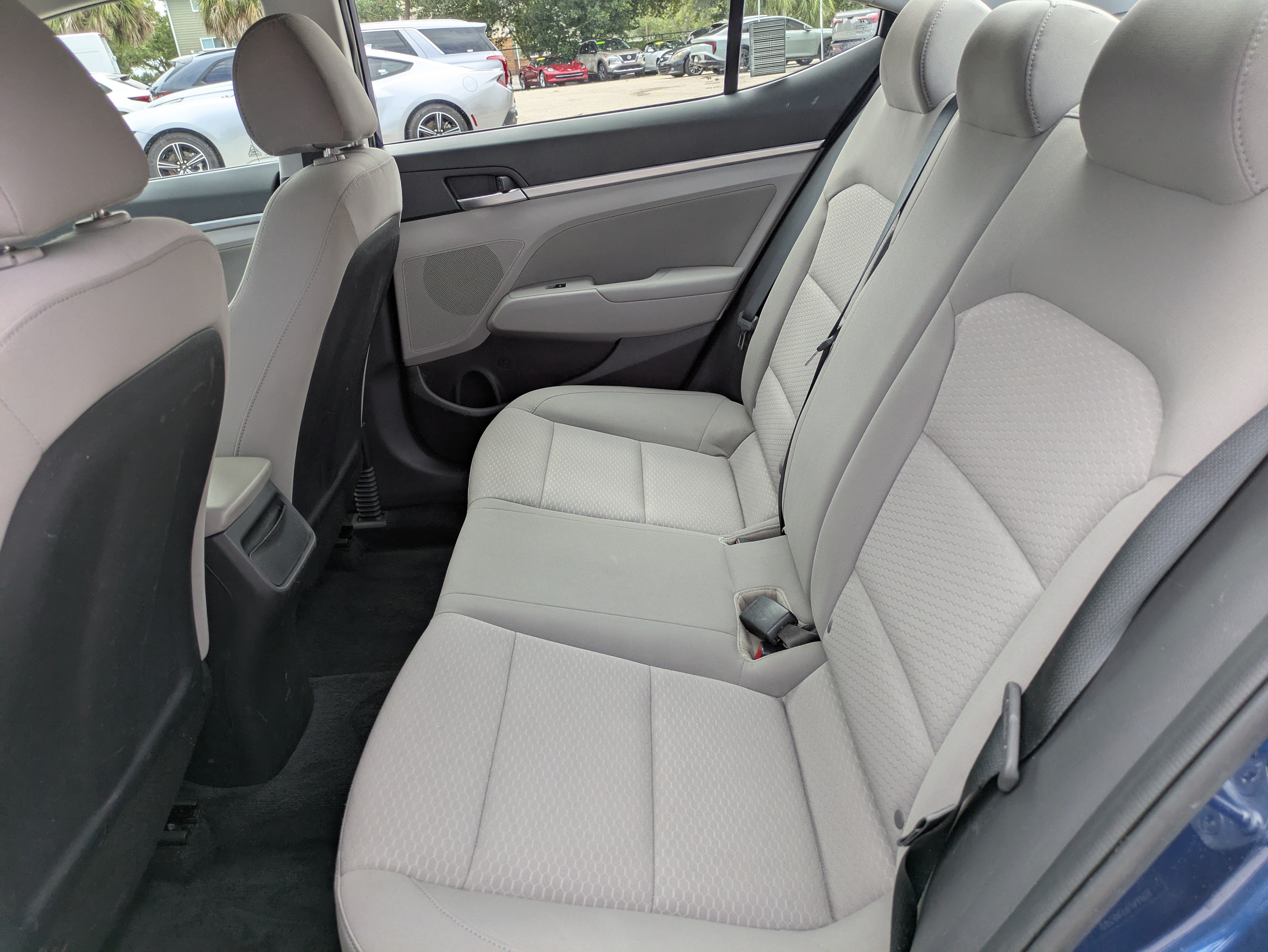 Used 2020 Hyundai Elantra Value Edition FWD image 12
