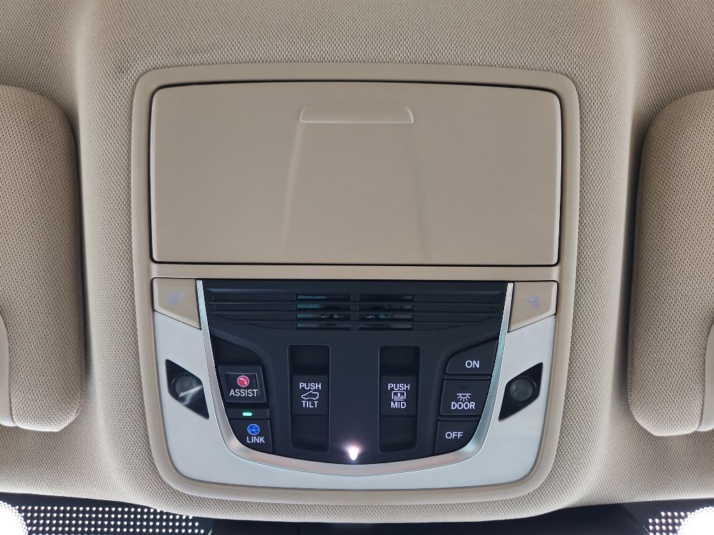 Used 2023 Acura RDX FWD w/ Technology Package image 29