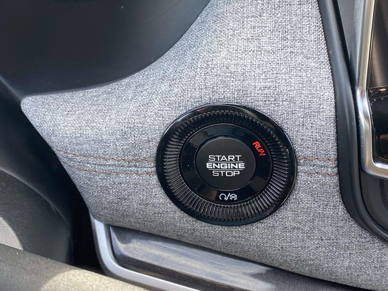 Used 2023 Jeep Compass Latitude w/ Sun and Sound Group image 26