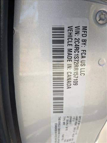 Used 2024 Chrysler Pacifica Select image 22