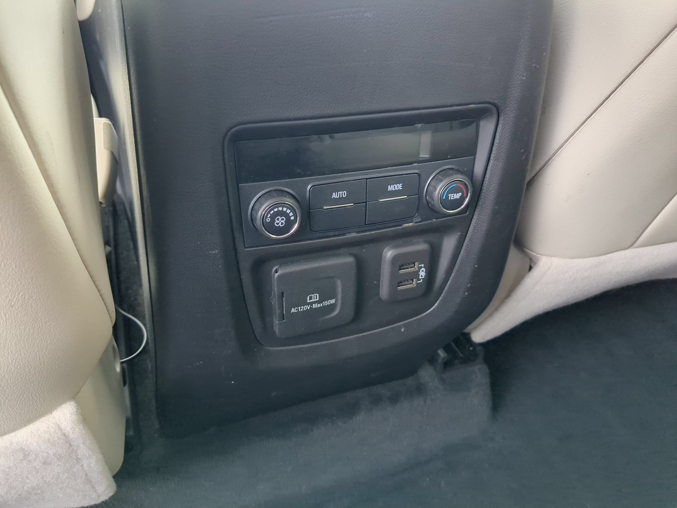 Used 2023 Buick Enclave Essence w/ Experience Buick Package FWD image 20