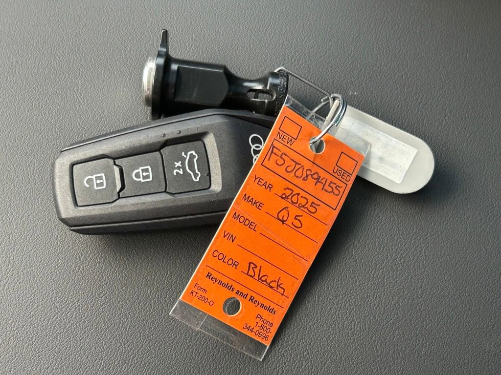 New 2025 Audi Q5 Premium Plus image 69