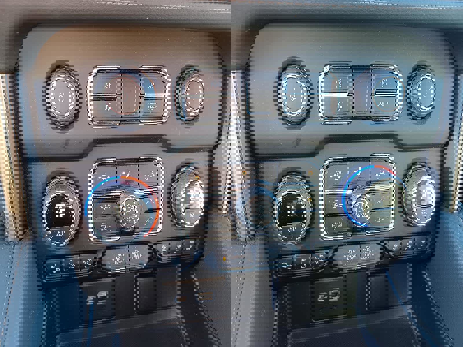 Used 2022 Chevrolet Suburban High Country w/ Max Trailering Package image 14