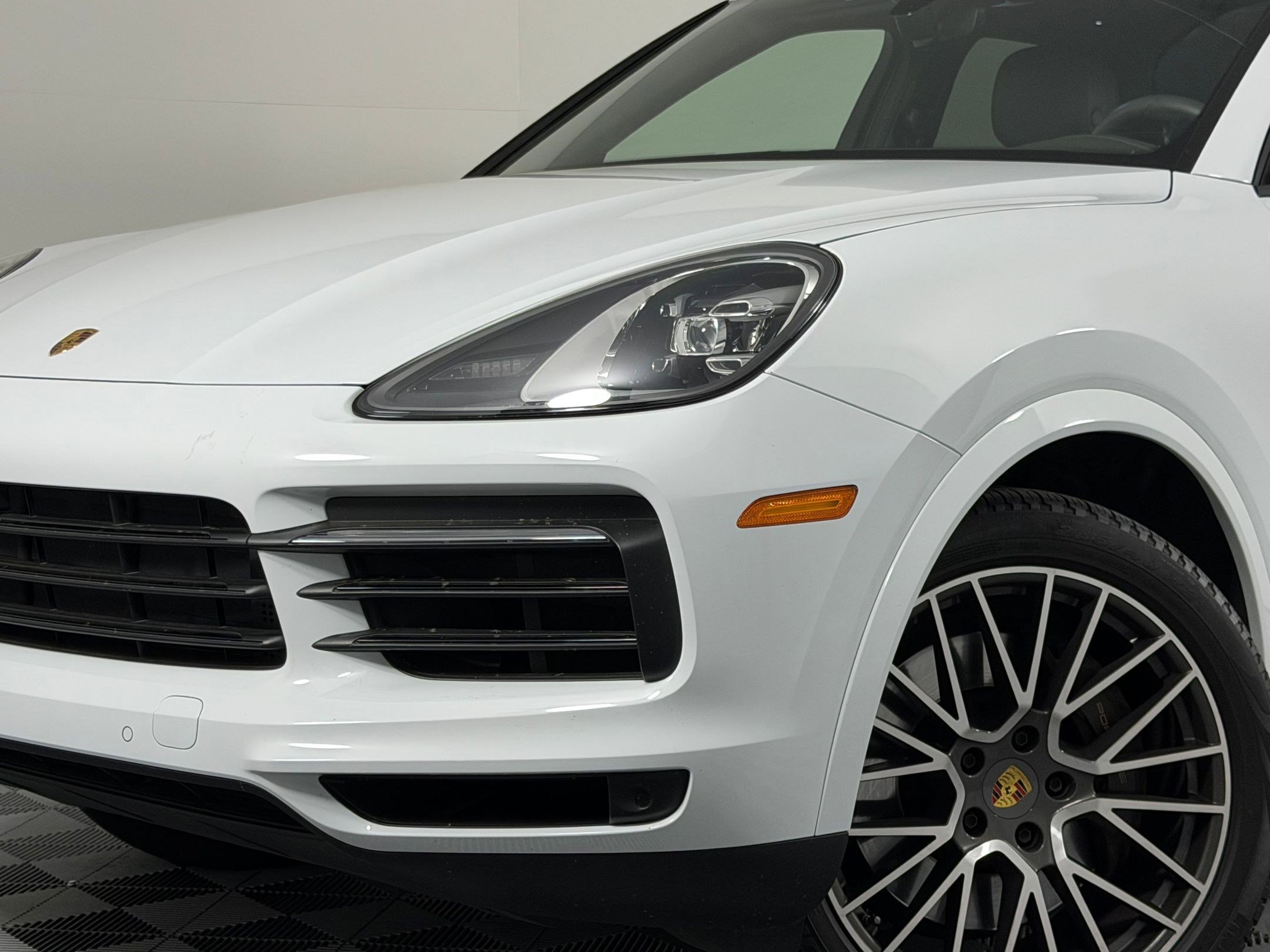 Certified 2023 Porsche Cayenne image 11