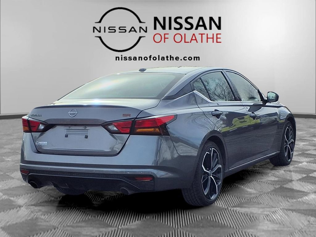 Used 2024 Nissan Altima 2.5 SR image 27