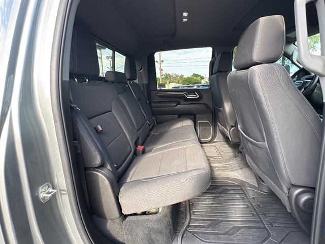 Used 2025 GMC Sierra 2500 SLE w/ SLE Value Package; AWD/4WD image 15