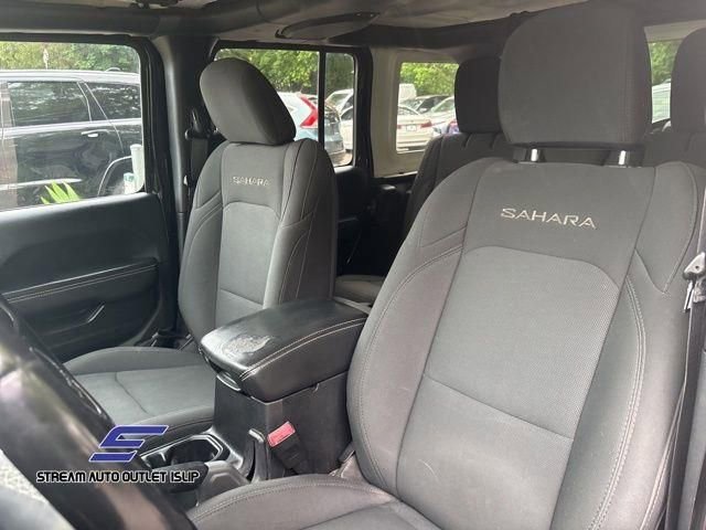 Used 2018 Jeep Wrangler Unlimited Sahara image 23