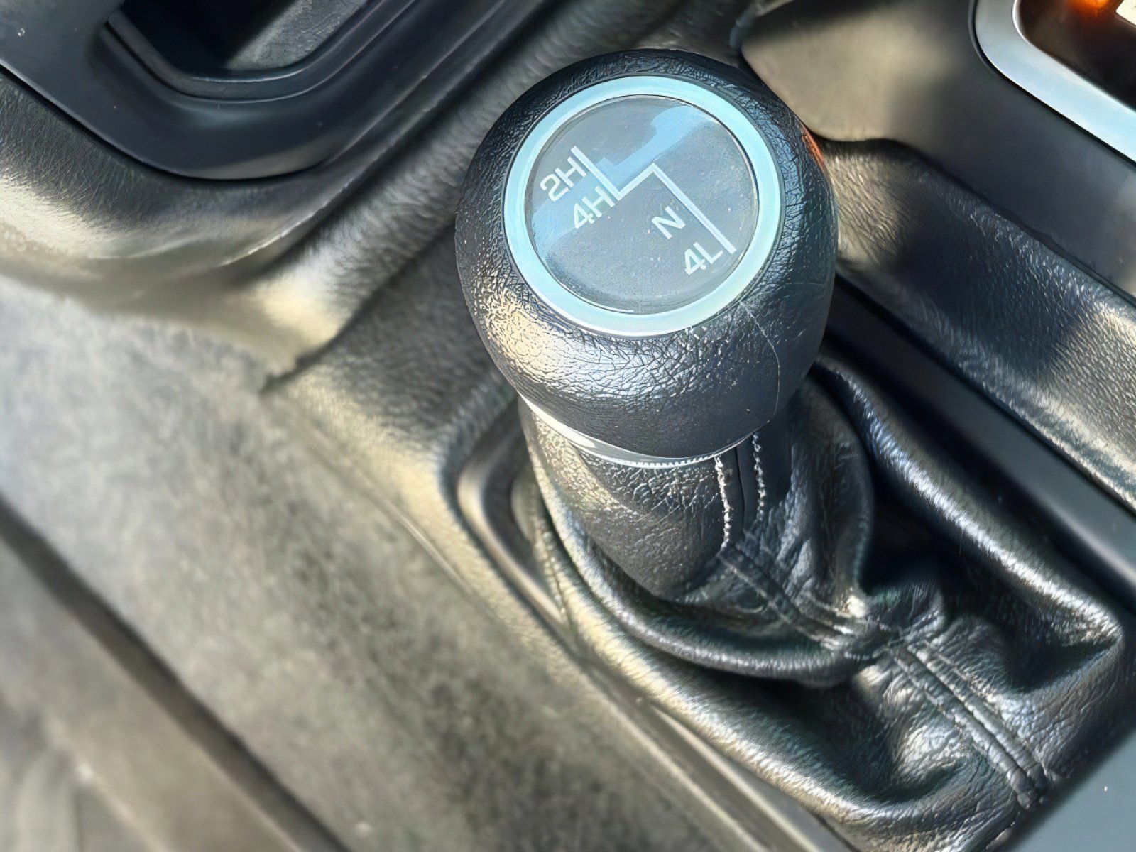 Used 2020 Jeep Gladiator Sport w/ Quick Order Package 24S AWD/4WD image 27