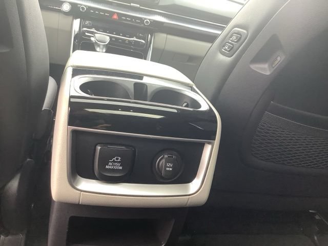 Used 2024 Kia Carnival SX Prestige FWD image 24