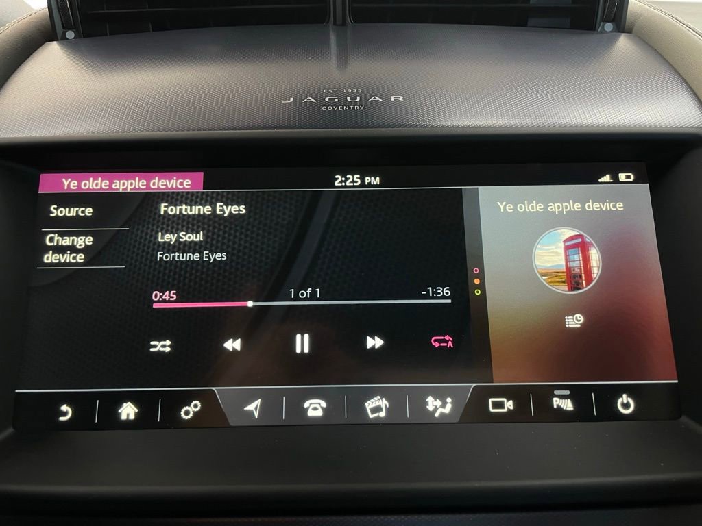 Used 2021 Jaguar F-TYPE Convertible image 45