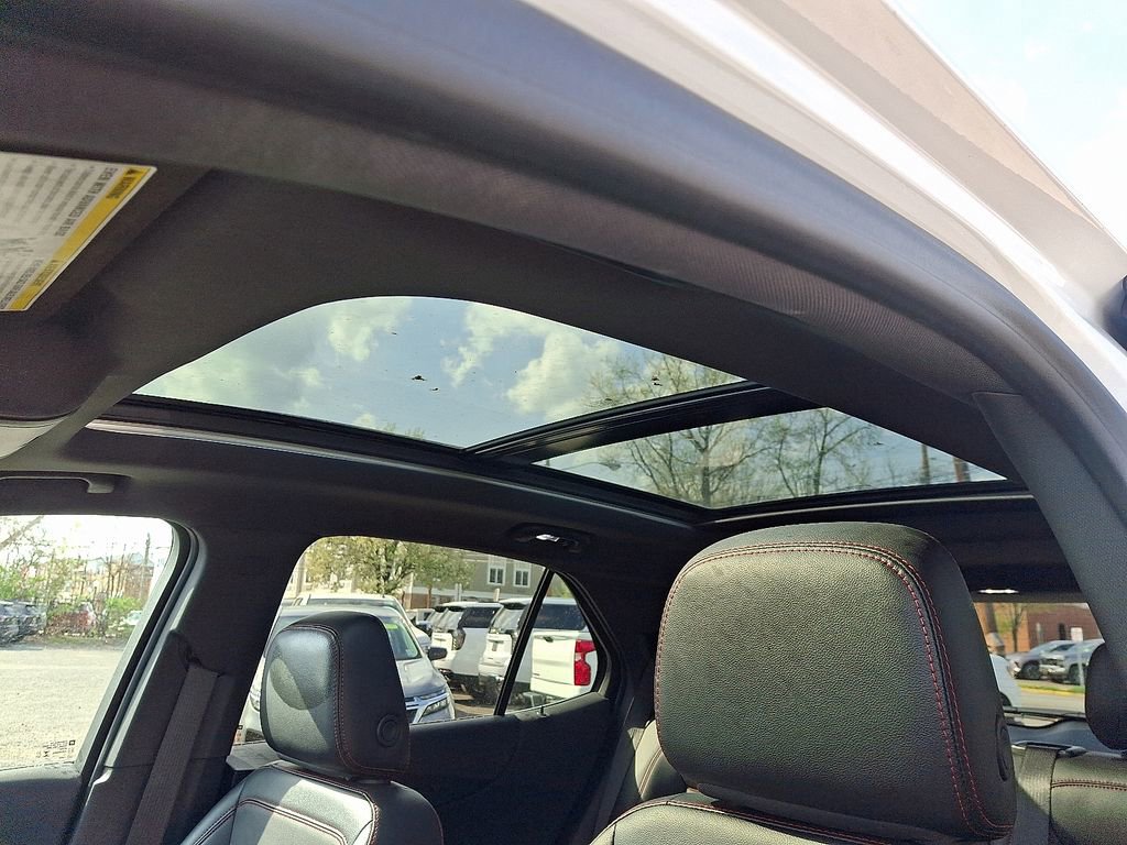 Used 2024 Chevrolet Equinox RS w/ RS Leather Package image 20