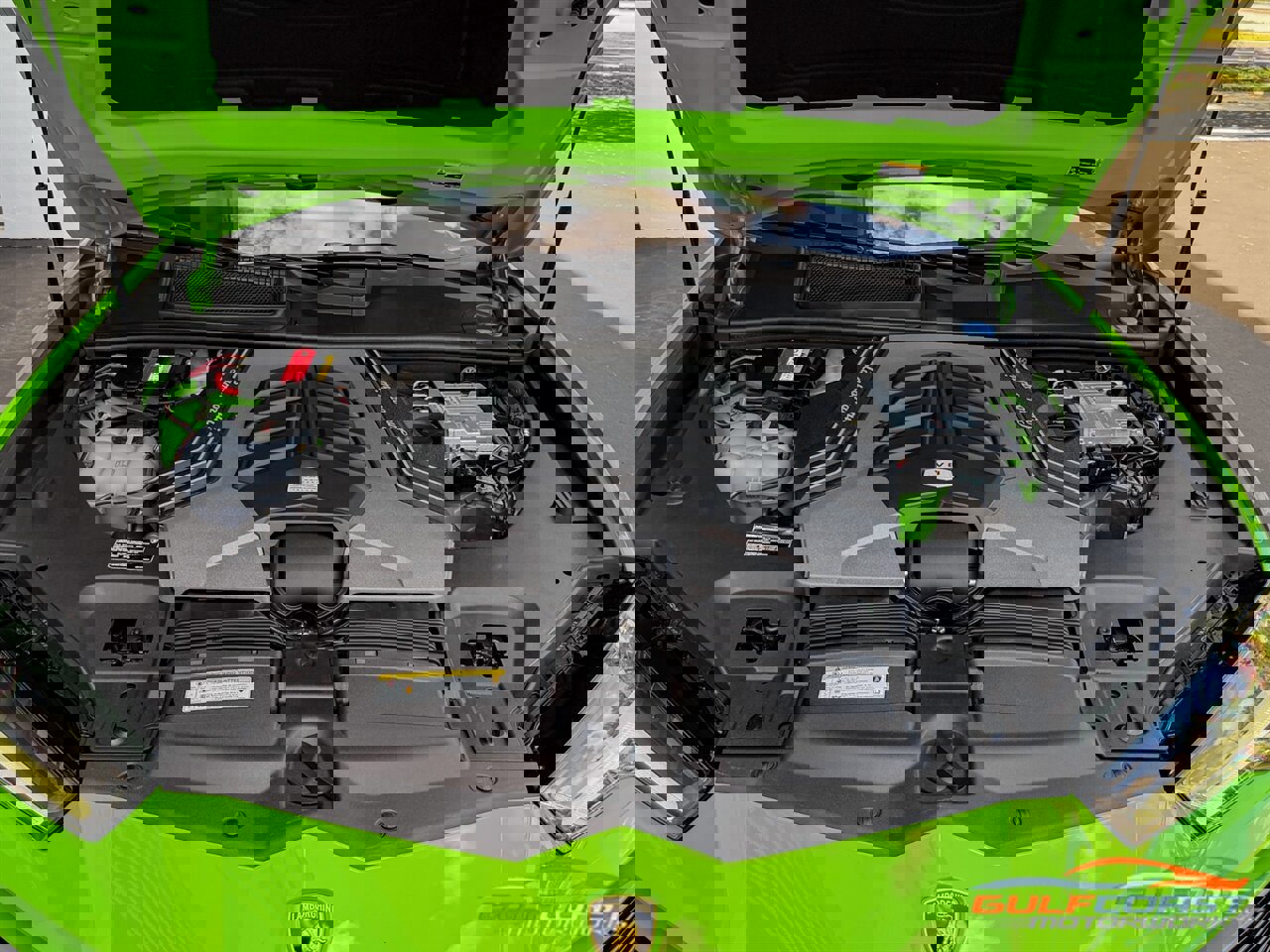 Used 2021 Lamborghini Urus image 44