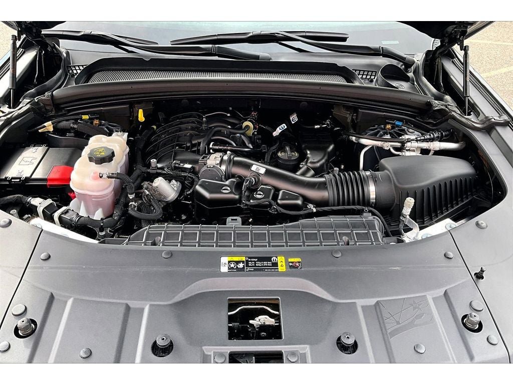 Used 2024 Jeep Grand Cherokee Overland AWD/4WD image 10