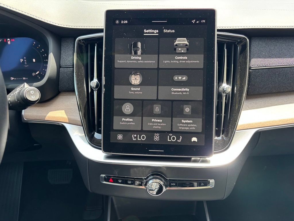 New 2026 Volvo XC90 B6 Plus AWD/4WD image 14