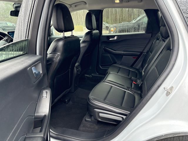 Used 2025 Ford Escape Platinum image 15