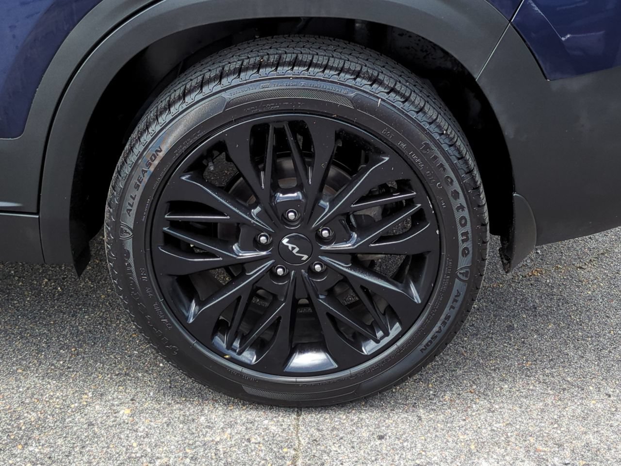 Certified 2022 Kia Seltos Nightfall Edition AWD/4WD image 11