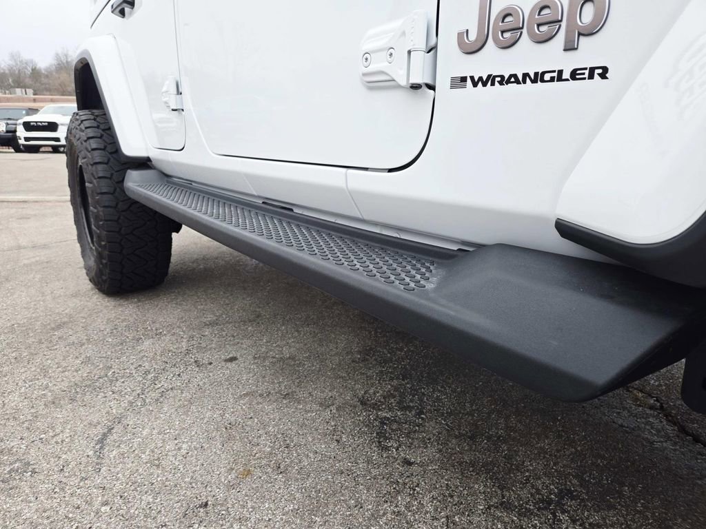 Used 2023 Jeep Wrangler Sahara w/ LED Lighting Group image 19